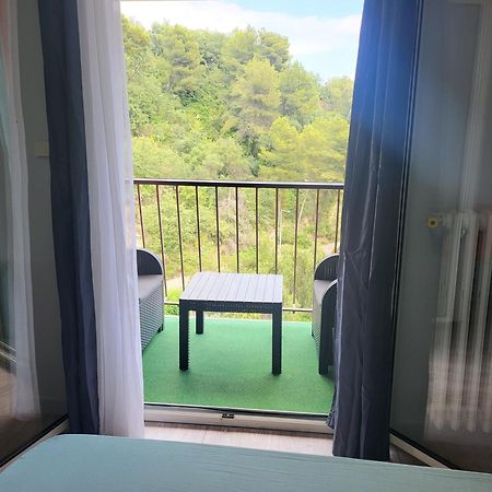 Private Room-2 In Hannana Apartment- 2 Min Walk To Tram 12 Min To Nice Train Station 15 Min To Massena Place Dış mekan fotoğraf