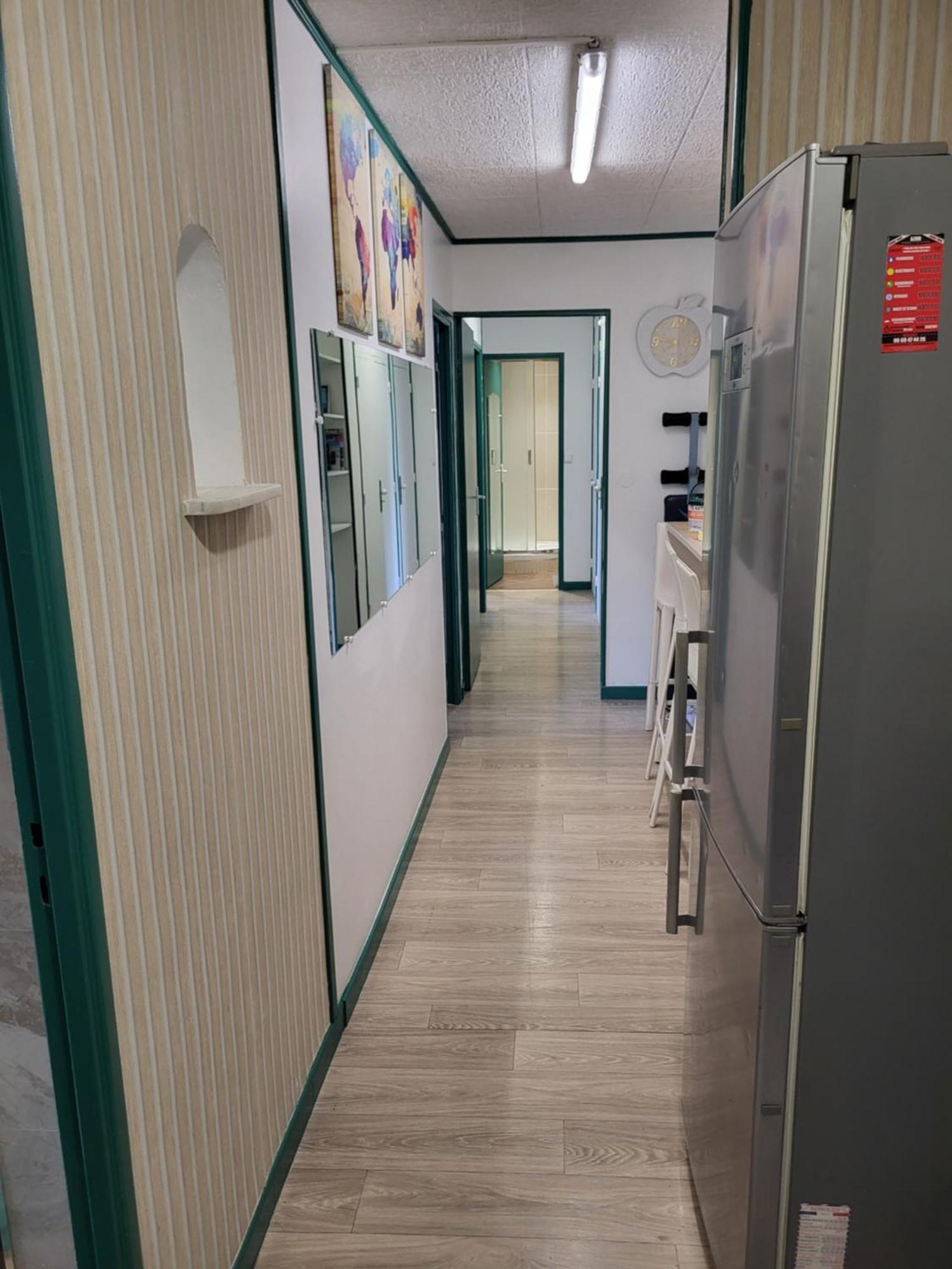 Private Room-2 In Hannana Apartment- 2 Min Walk To Tram 12 Min To Nice Train Station 15 Min To Massena Place Dış mekan fotoğraf